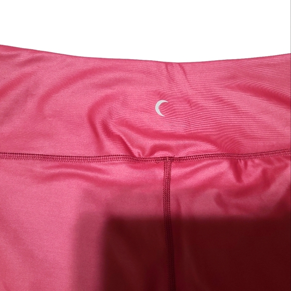 ZYIA Shiny Lipgloss Wine Magenta  Metallic Light N Tight Hi-Rise Sz 12 Leggings - Picture 8 of 11